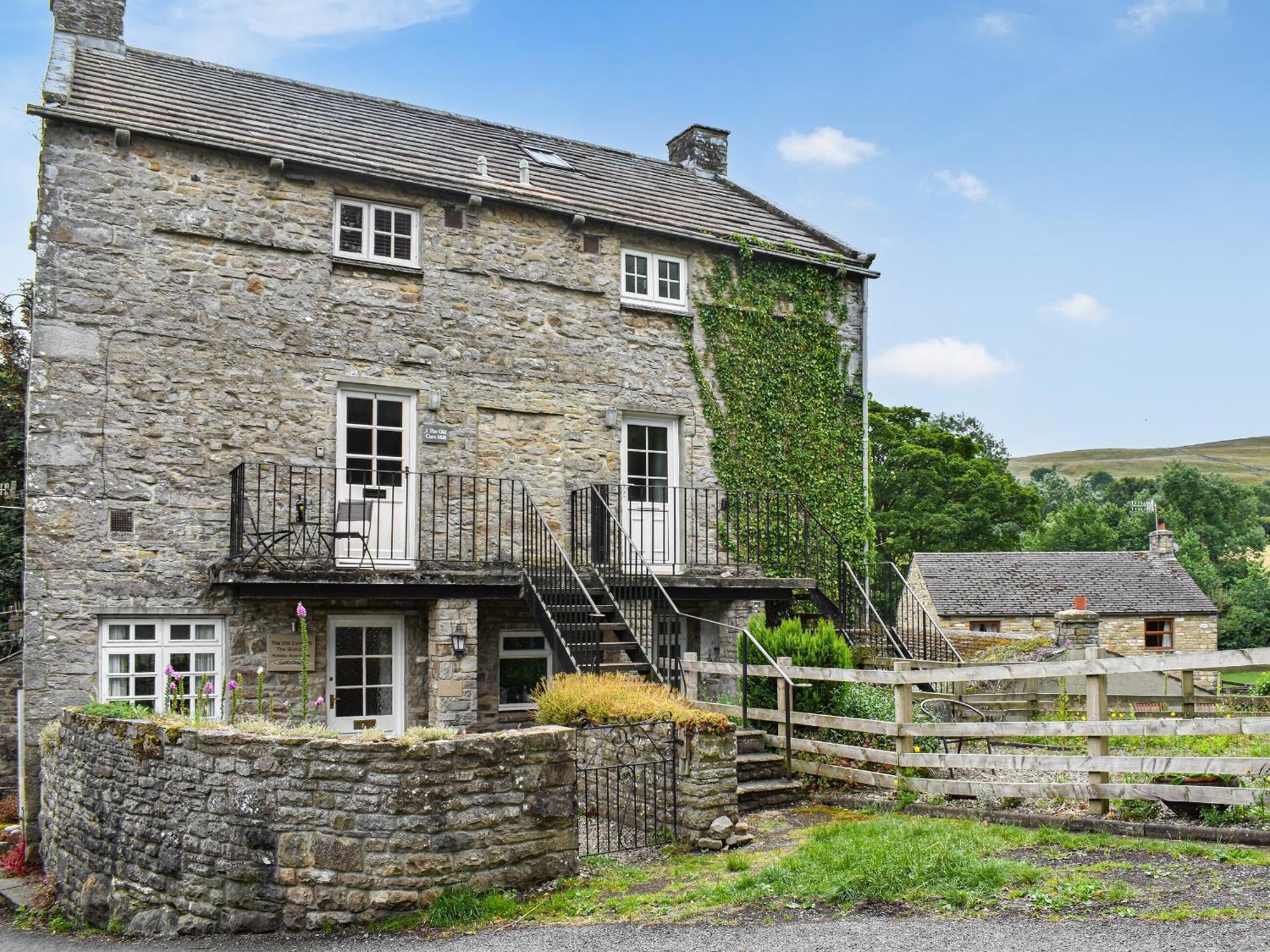 Villa 1 The Old Corn Mill West Burton Exterior foto